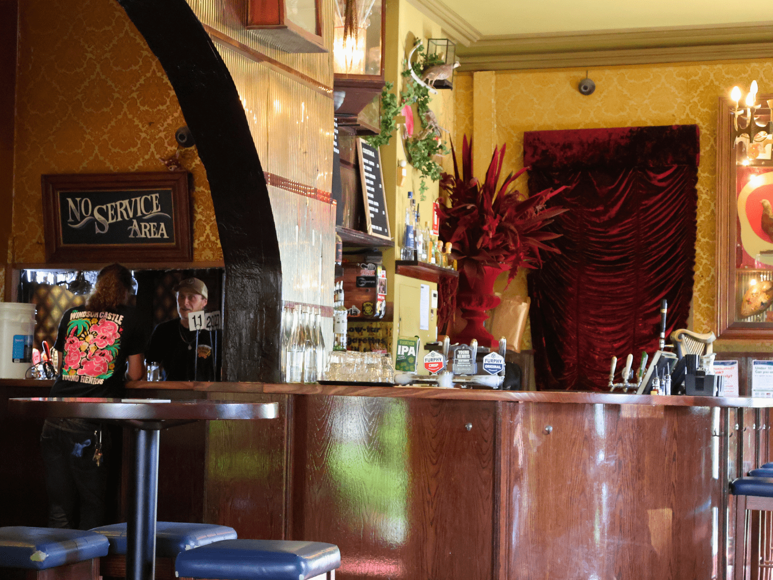 Image gallery marquee